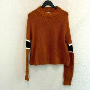 John + Jenn sweater size small petite brown white and navy
